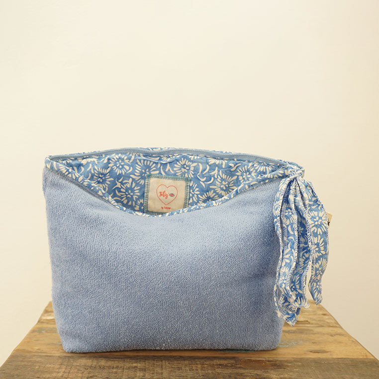 Teratai Beach Pouch Aigue Marine