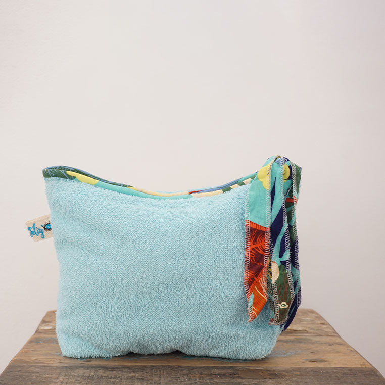 Teratai Beach Pouch Aqua
