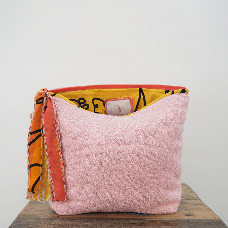 Teratai Beach Pouch Cotton Candy